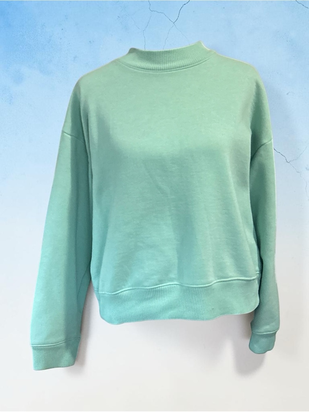 A New Day light blue crewneck sweatshirt